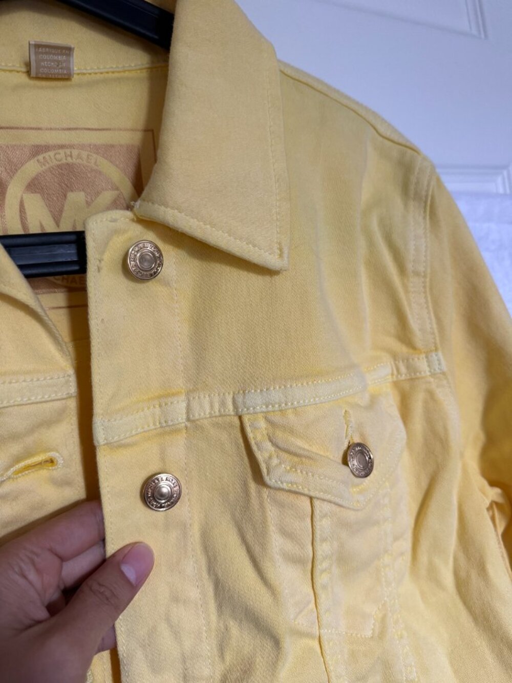 Michael Kors Yellow Denim Jean Jacket Women's L 97% Cotton Like New Bright Bold - Picture 8 of 9